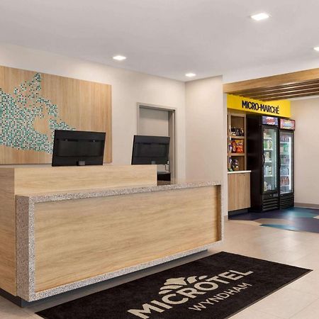 Microtel Inn Suites By Wyndham Lac-Megantic Ngoại thất bức ảnh