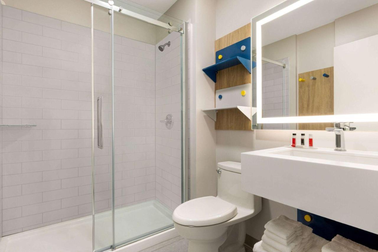 Microtel Inn Suites By Wyndham Lac-Megantic Ngoại thất bức ảnh