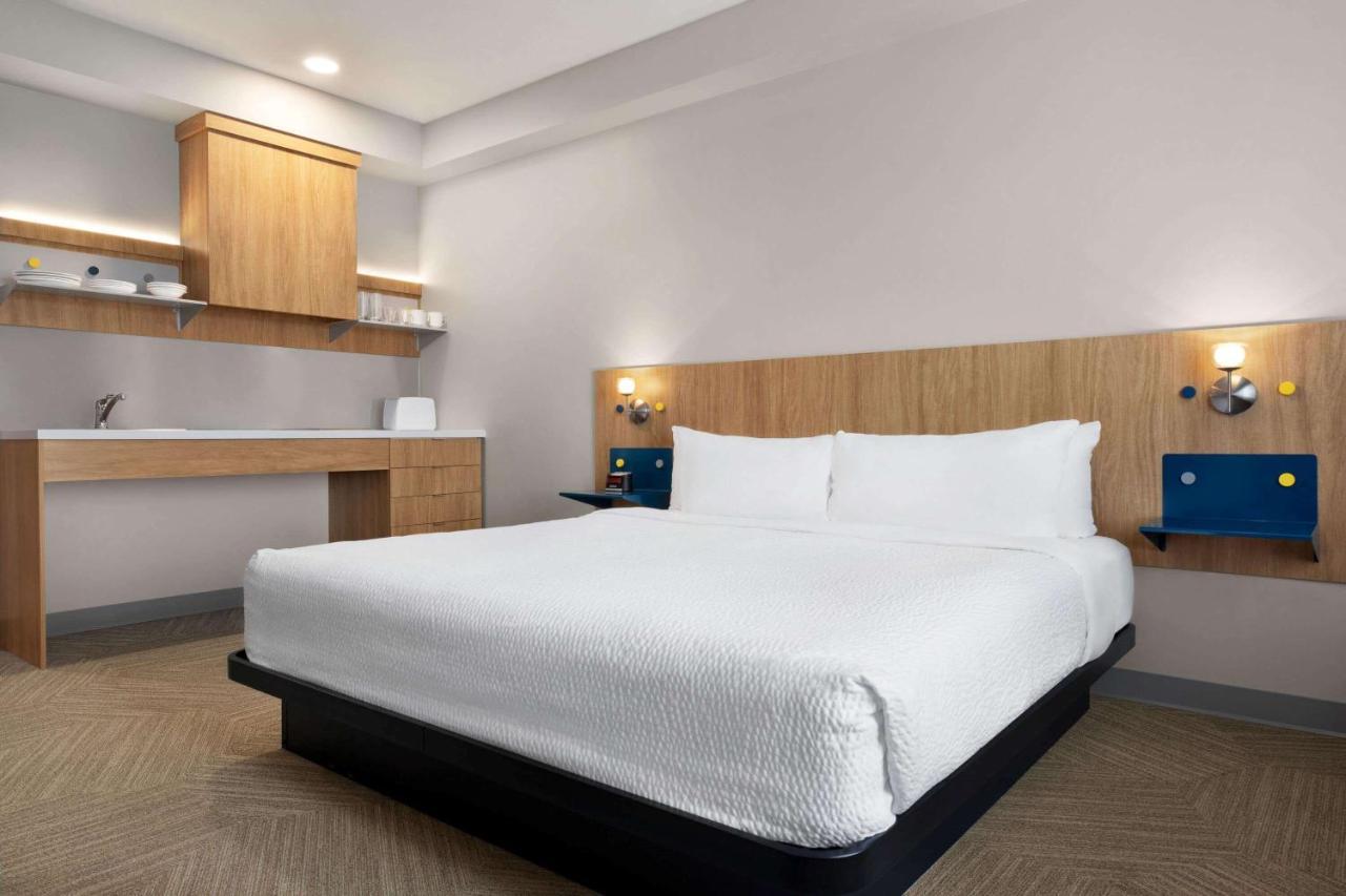 Microtel Inn Suites By Wyndham Lac-Megantic Ngoại thất bức ảnh